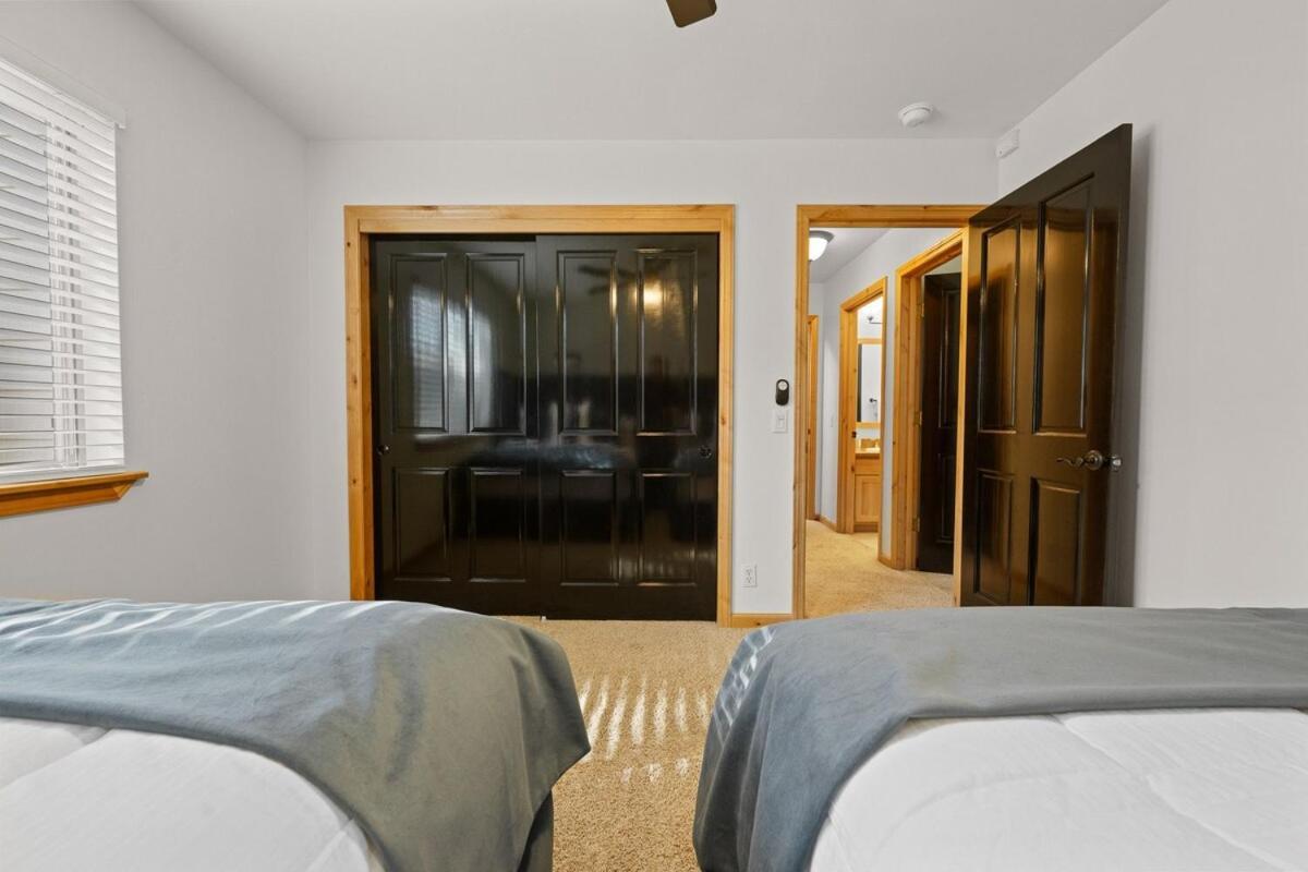 New Serenity Lodge Base Of Snow Summit Hot Tub Big Bear Lake Esterno foto